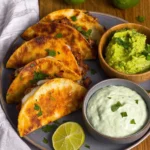 Mini-Quesadilla-mit-Hackfleisch-Avocado-Dip-Rezept