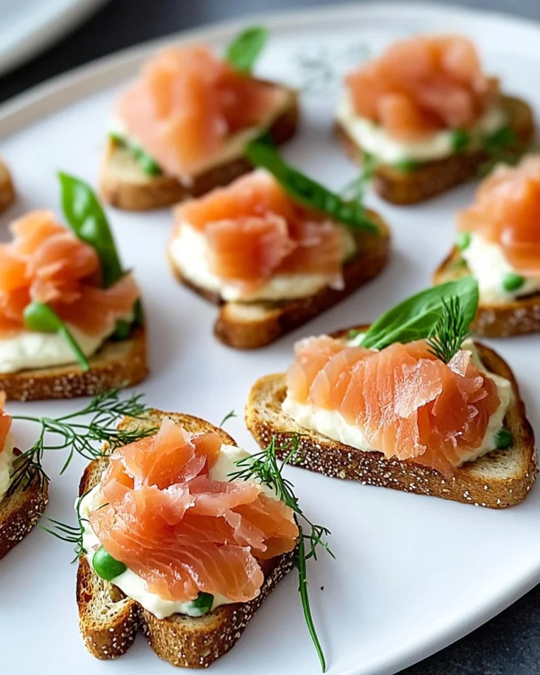 Toast-mit-Raeucherlachs-–-Fingerfood-fuer-Gaeste-Rezept