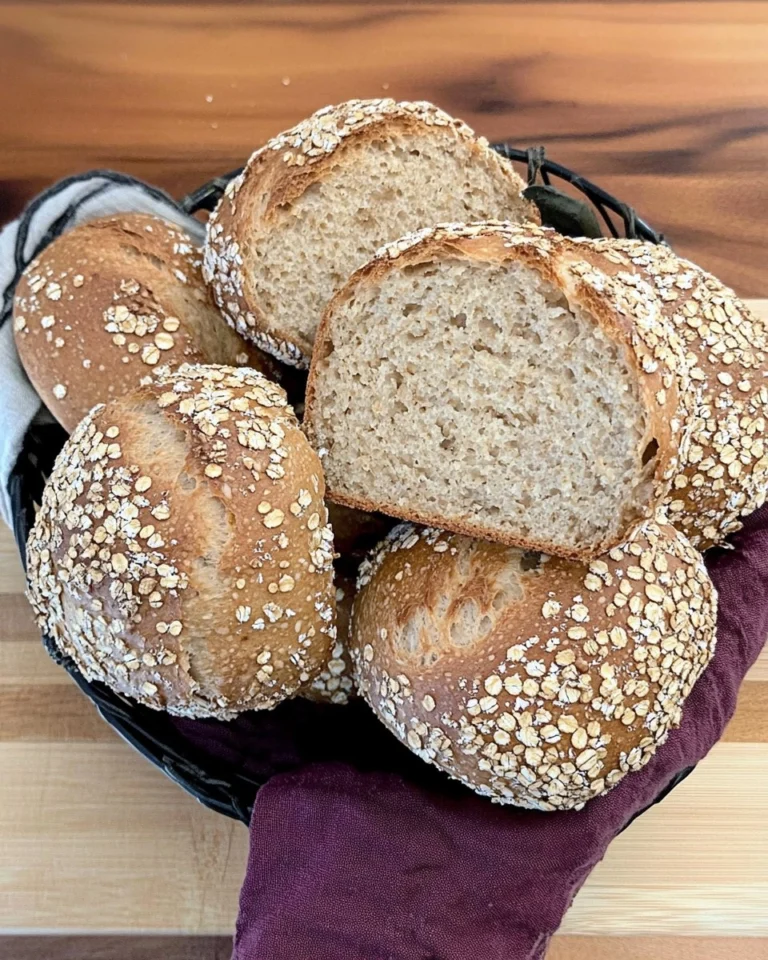 Haferbrot-Oder-HaferbroeTchen-Mit-Sauerteigresten-Rezept