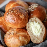 Weiche-Buttermilch-Dinkelbroetchen-Rezept